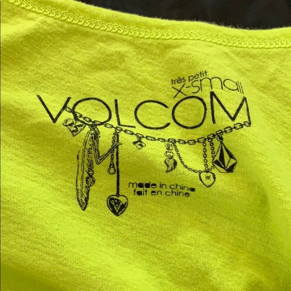 Vintage Volcom tank - Picture 2 of 3